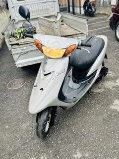 ヤマハ　ジョグ　SA16J シルバーのサムネイル