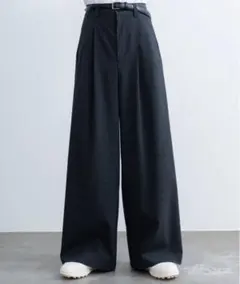 Two tuck wide straight stripe slacks