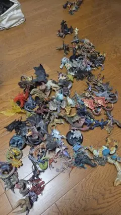 激レア］モンスターハンターコレクション メタルフィギュア 11体