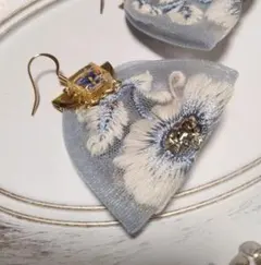 期間限定値下げ！インド刺繍リボンのハンドメイドピアス