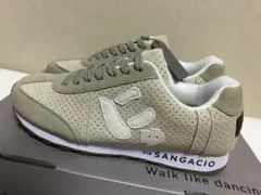 via SANGACIO にゅ〜ずMOM 【GREIGE】のサムネイル
