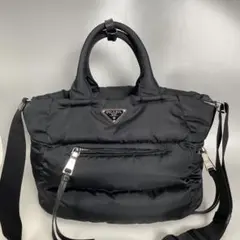 u75【美品】プラダ ナイロン ボンバーブラック 2wayショルダーバッグ 