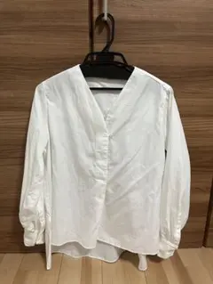 qualite（カリテ）シャツ　ブラウス　トップスのサムネイル