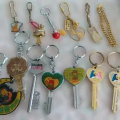 【昭和レトロ】キーホルダー まとめ売り 13点セット