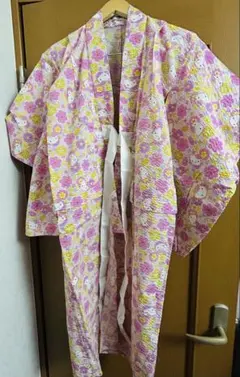 ハローキティ 浴衣 130 帯付き キッズ 女の子 サンリオ 夏祭りのサムネイル