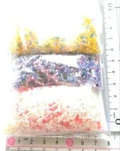 匿名配送☆24時間以内発送、ビーズNo.02【約130グラム】