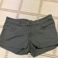 ショートパンツ