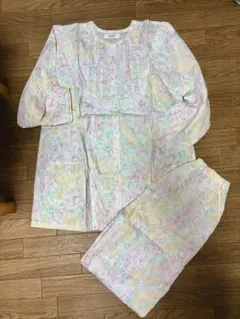 花柄パジャマ（多色）M