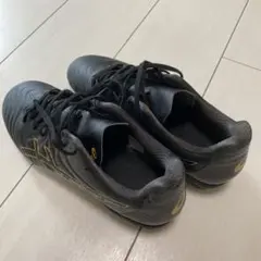 ASICS サッカーシューズ ブラック/ゴールド　24.5