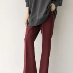 LOWRYSFARM 美脚に見えるカラーフレアパンツ　ワインレッド　Mサイズ