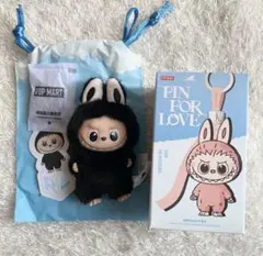 POP MART PIN FOR LOVE イニシャル ラブブ 【Ｒ】