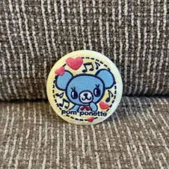 ナルミヤ　キャラクターズ 刺繍缶バッジビスケット　ポンポネット