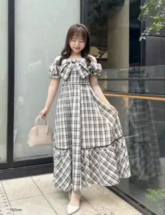 アンミール バストフリルティアードワンピース - メルカリ