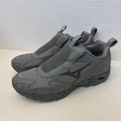 MIZUNO × BEAMS コラボスニーカー　29.0cmのサムネイル