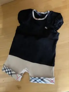 バーバリー Tシャツ & ショートパンツ 90