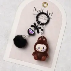 らぶぶ Labubu キーホルダー 人気