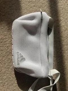adidas ウエストポーチ