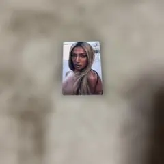 KATSEYE WILD LARA トレカ