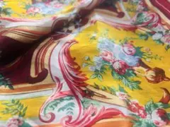 最終価格　KENZO 花柄シルクスカーフ 約90cm