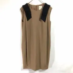 ティアラ グログランリボンノースリーブワンピース ひざ丈 キャメル ブラウン 3のサムネイル