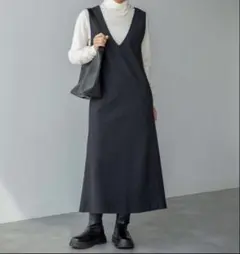 【美品】UNIQLO ブラッシュドジャージジャンパースカート ダークグレー