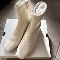 ストレッチブーツ 24