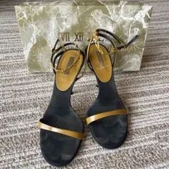 セヴン トゥエルヴ サーティサントロペエナメルアンクルストラップサンダル　36