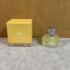 バーバリー「ウィークエンド フォーウィメン オードパルファム」30ml