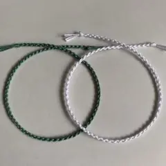 ハンドメイドミサンガ2本セット　アンクレット　アンティークグリーン　WH
