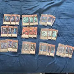 遊戯王 旧UR D-HERO 青文字セット - メルカリ