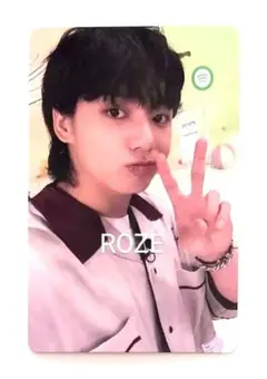 ③ BTS ジョングク グク GOLDEN ラキドロ ユニバ トレカ