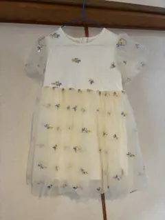 かえるのピクルス服 ビンドール イチゴ柄 春のワンピース B - メルカリ
