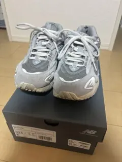 Newbalance ニューバランス　ML725AA グレー　23.5cm