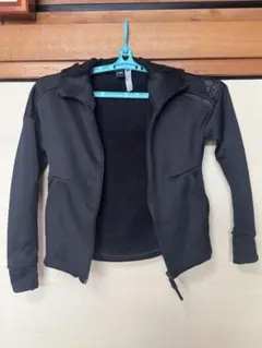 値下げしました アディダス ジップアップパーカー