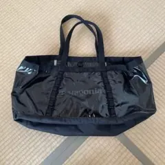 Patagonia ブラック トートバッグ