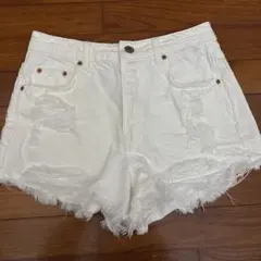 ZARAフリンジヘム・ハイウェストショートパンツ