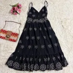 ZARA ザラ　エンブロイダリーキャミワンピース　ブラック　刺繍　M