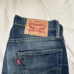 Levi's  513