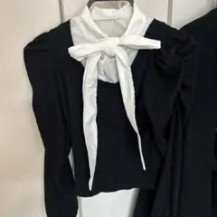 GRLリボン付きブラックリブニットトップス