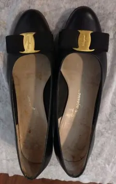 Salvatore Ferragamo 黒 リボン付き靴 ヒール5cm