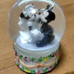 ディズニー　ウェディング　スノードーム　オルゴール