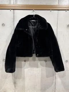 黒 クロップドファーコート