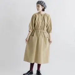 ドルマンスリーブ　ムーランワンピース ベージュのサムネイル