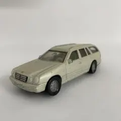ボーネルンド SIKU メルセデスベンツ E290 ターボディーゼル