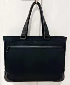 Item thumbnail for item e28d3ce2-f647-4559-a71d-2a248135382c