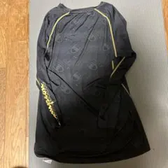 Champion 長袖Tシャツ Mサイズ ブラック/ゴールド