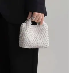新品　編み込み バッグ ショルダーバッグ トート　ミニショルダー　ホワイト　白
