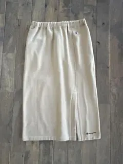 Champion ベージュ ロングスカート スリット付き