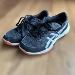 ASICS ブラック バレーボールシューズ 黒 25㎝ - メルカリ