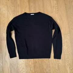 【美品】GU ジーユー Vネック ニット セーター シンプル 万能 紺/黒 M